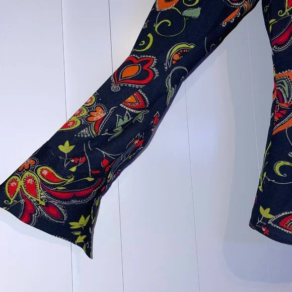 Jones New York 70s Floral Blouse - Picture 2 of 4